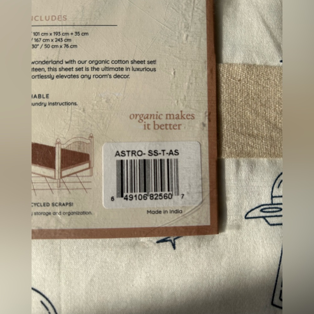 NWT Organic Cotton Astro Twin Sheet Set by MakeMake organics - Picture 2 of 6